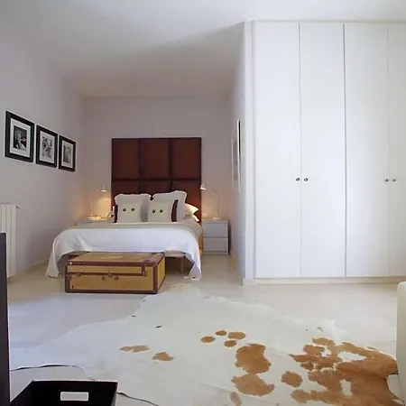 San Lorenzo De Balafia Sleeps 14 Pool Air Con Βίλα Santa Eulària des Riu