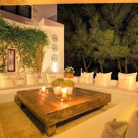 San Lorenzo De Balafia Sleeps 14 Pool Air Con Βίλα